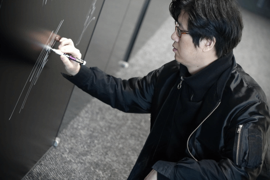《星刃》制作人金亨泰拜访小岛秀夫工作室