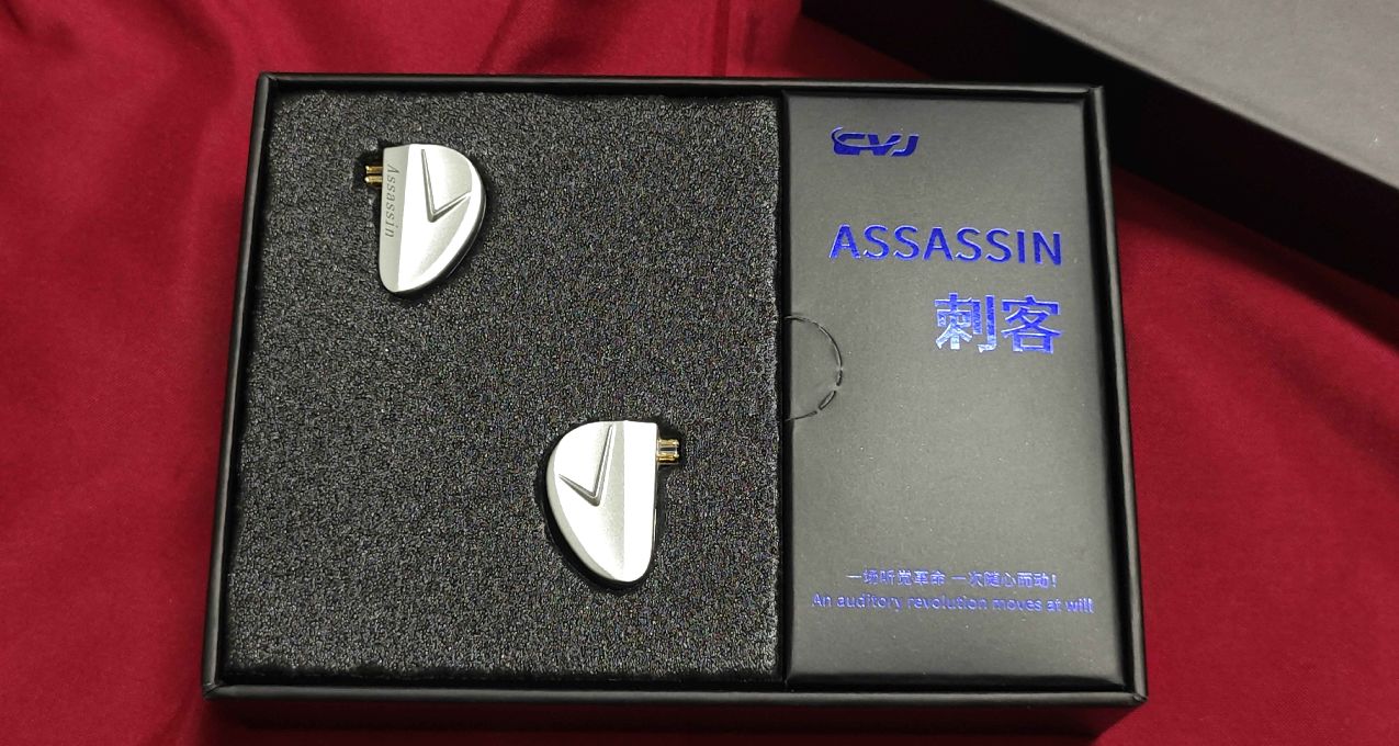 会震动的耳机！塞进去之后快感遍布全身！