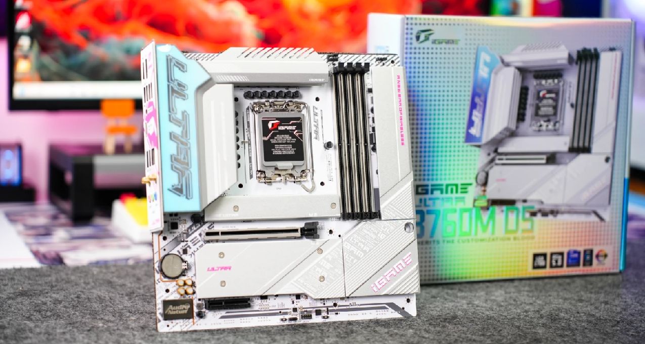 高颜值纯白海景房主机必备！七彩虹iGame B760M D5背插主板装机