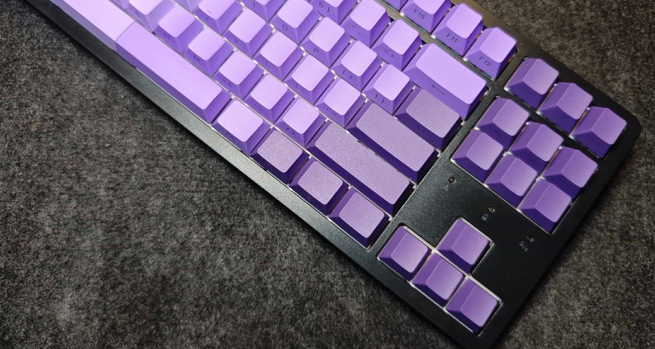 【618推荐系列】超高性价比键盘，当满配的堆料遇见侧刻透光键帽!