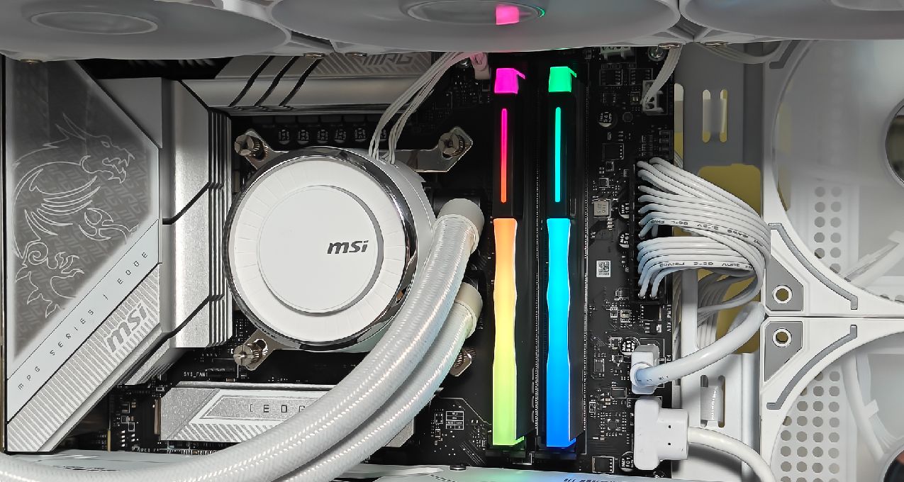 普通玩家电脑内存要多高频率，光威神武DDR5低价高频轻松一步到位