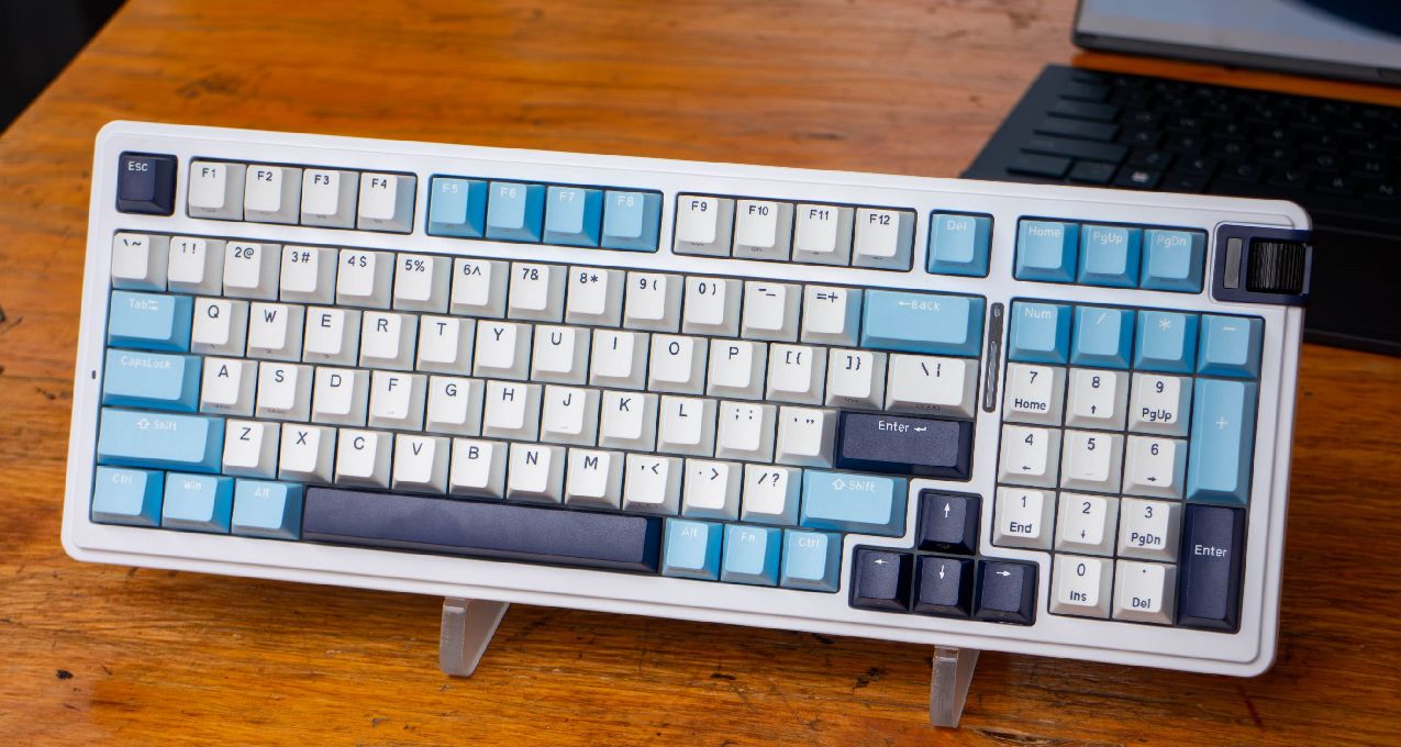 穩字當頭！內卷市場下一個方向——珂芝 K98