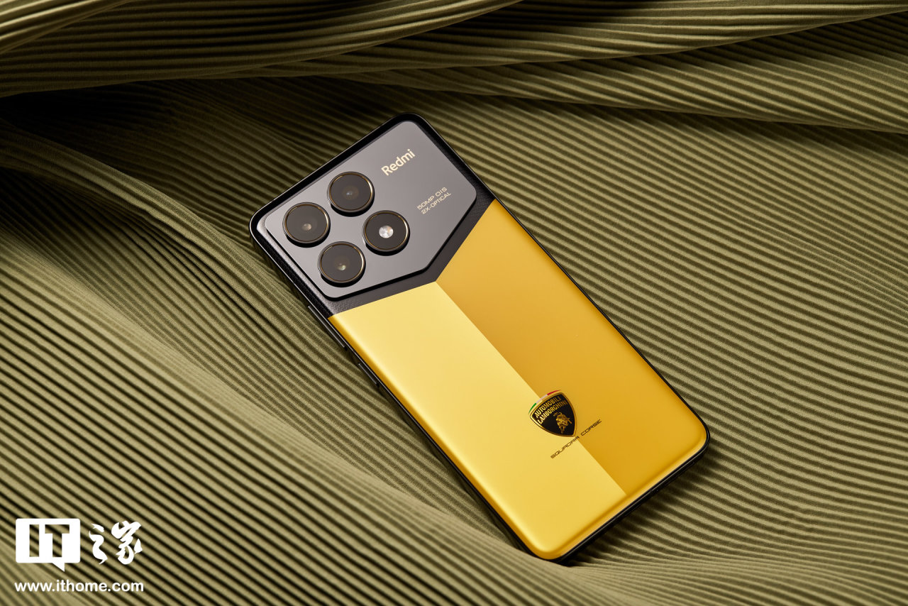 消息稱小米Redmi K80系列手機正全系測試2K純直屏，擁有聯名款機型