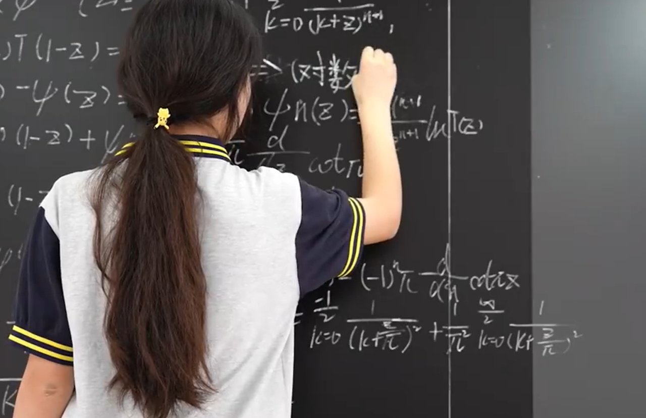 中专女生拿下全球数学竞赛第12名  成首个进入决赛的中专生