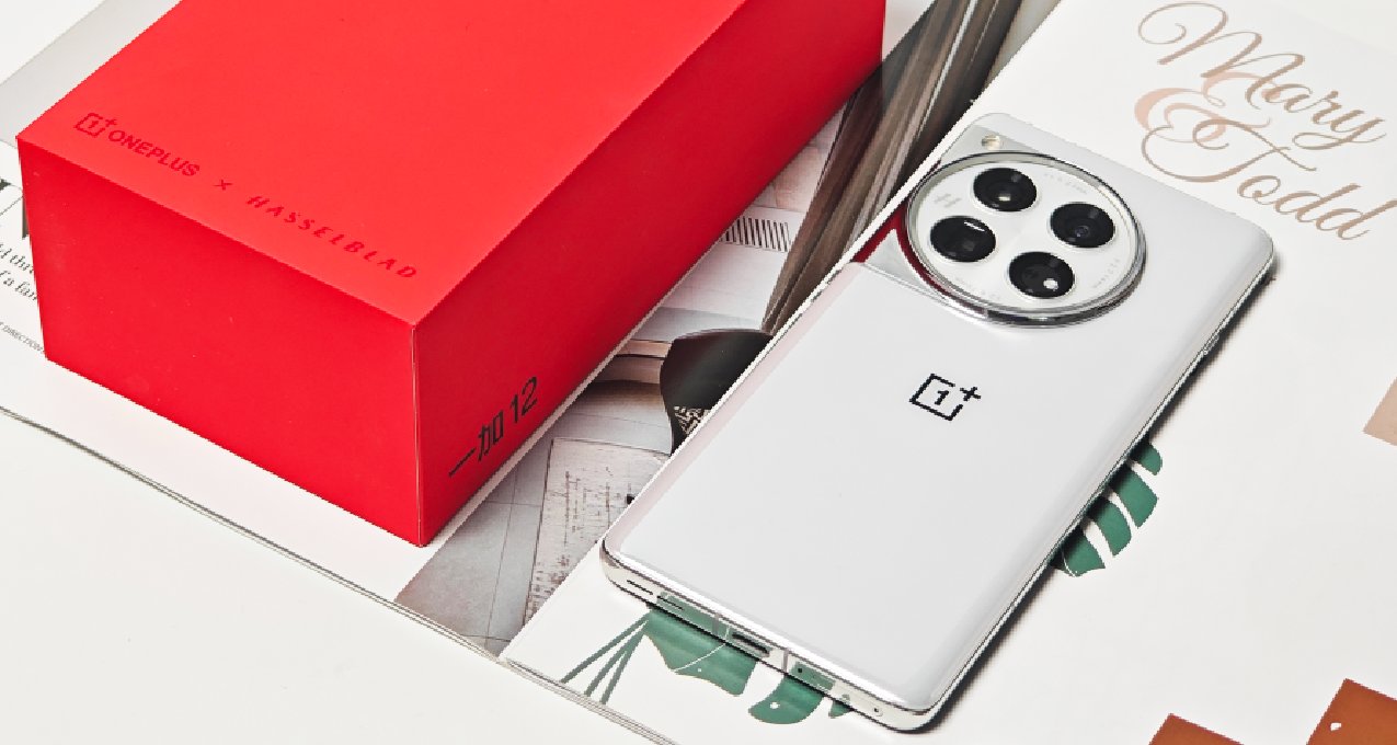 全新入手一加12開箱初體驗，24GB+1TB旗艦頂配就是爽！