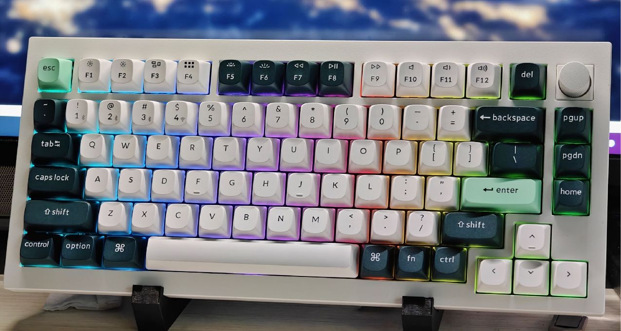 好看還好用的千元級磁軸鋁坨坨——Keychron Q1 HE磁軸