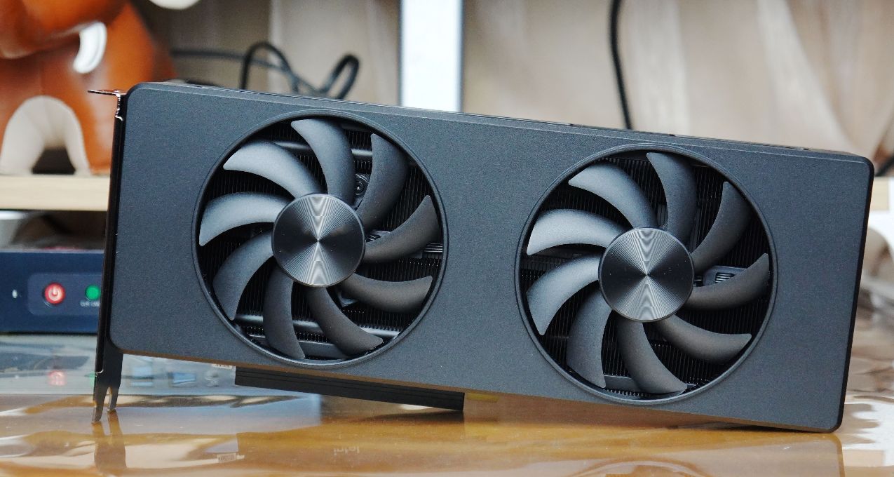 咸鱼翻身，英特尔锐炫 A750 8G装机实测