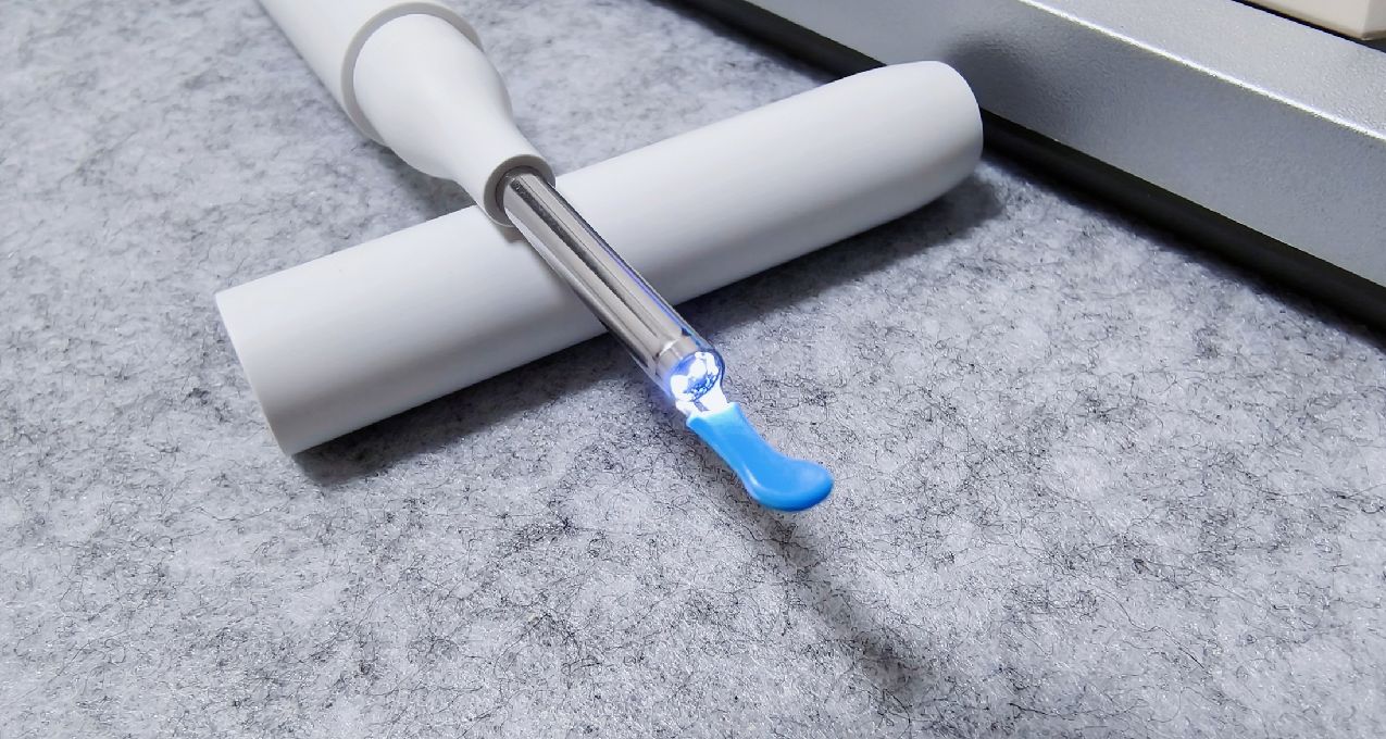 掏耳朵從未變得如此簡單，西聖Find智能可視掏耳勺真好用