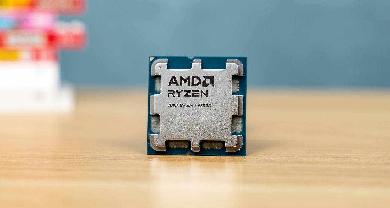 性能更强、功耗更低、发热更小？AMD锐龙7 9700X处理器 评测