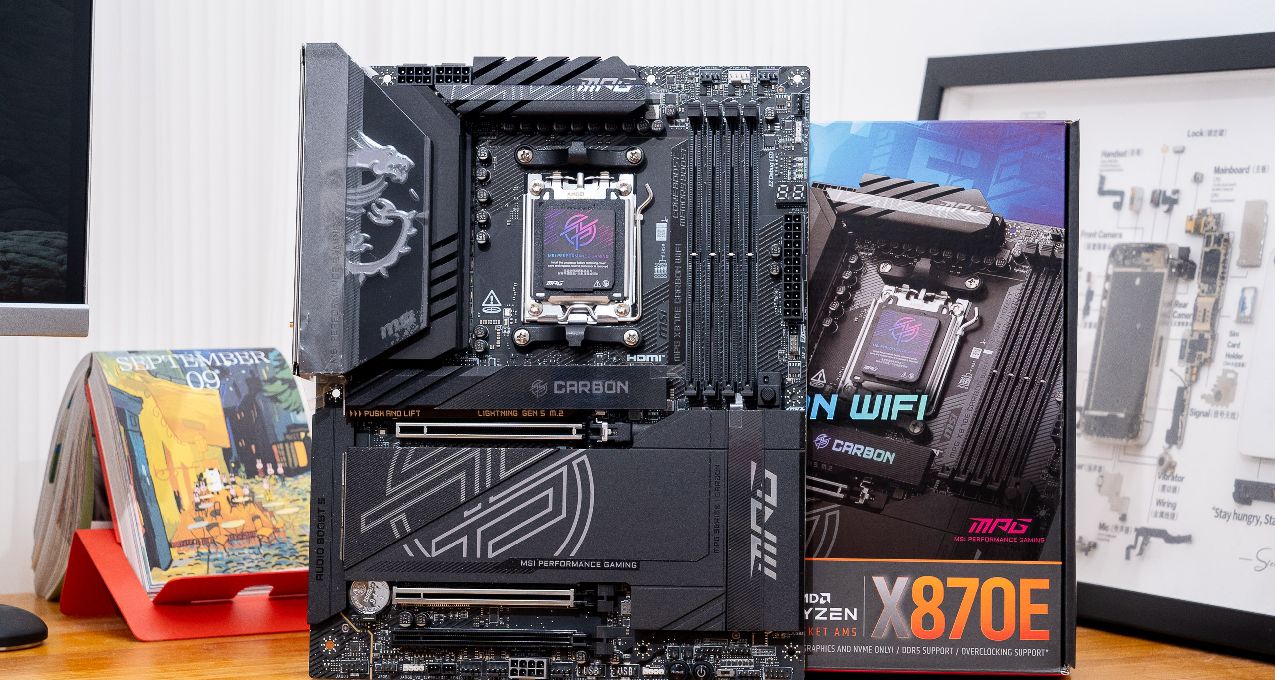 原生USB 4.0來襲：微星MPG X870E CARBON WIFI開箱分享