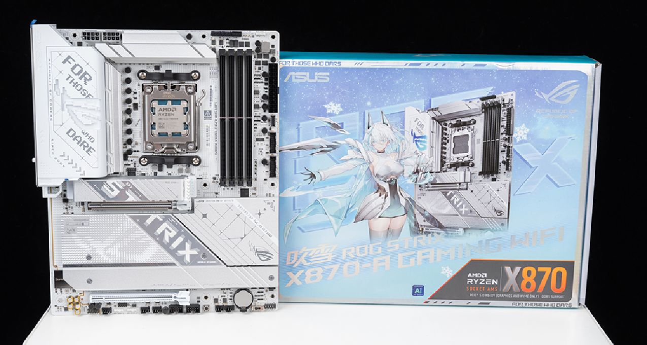 再次封神最强游戏CPU，AMD锐龙7 9800X3D+ROG X870吹雪对比测试