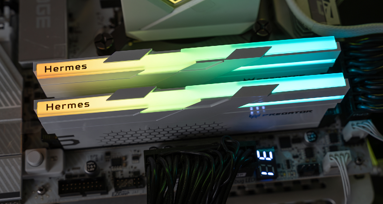 超8600提升100幀，宏碁掠奪者Hermes冰刃 RGB DDR5 8400內存評測