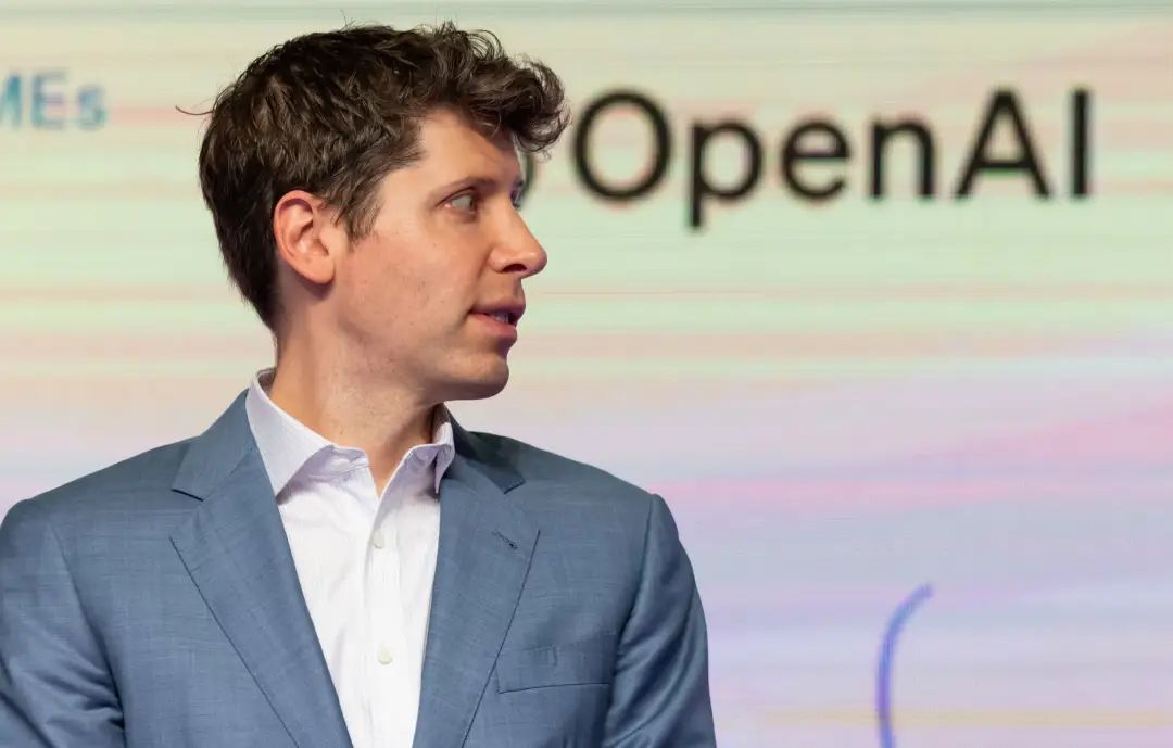 对比了DeepSeek和OpenAI的思考过程后，我发现咱家这个有点狠