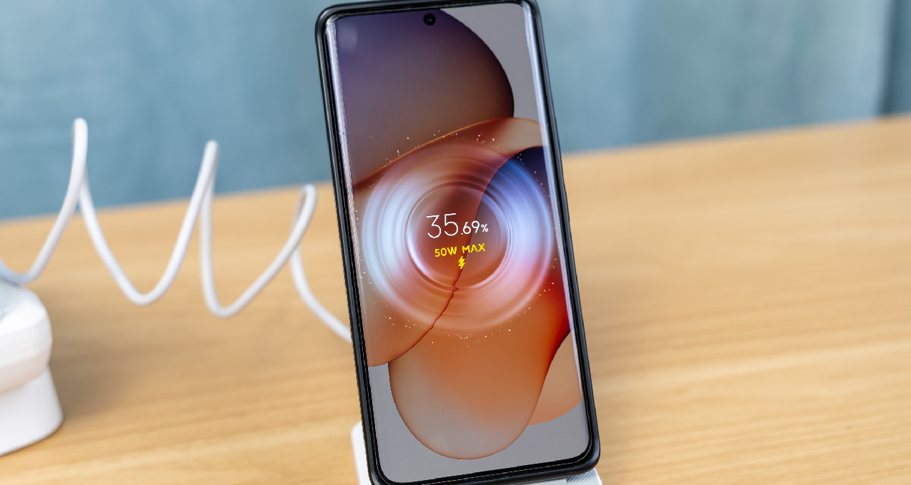 充電更快更冷靜，小米50W立式風冷無線充Pro 體驗評測