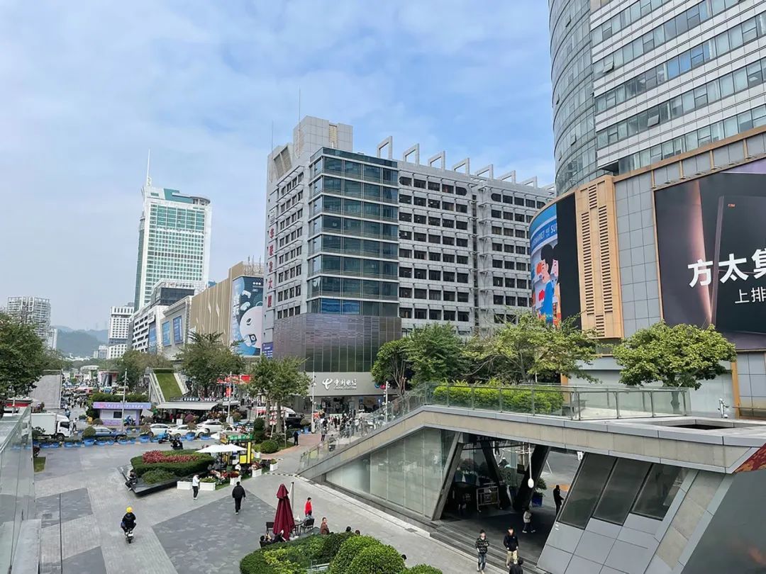 探寻万商电脑城：华强北最专业的游戏卖场，如今是何模样？