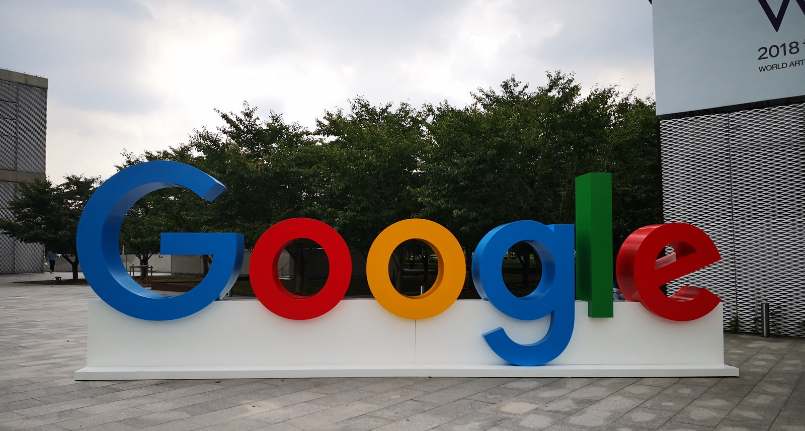 谷歌或将出售Chrome业务，OpenAI表露购买意愿！