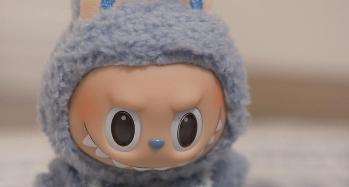万元身价的Labubu，潮玩界的黑钻石。