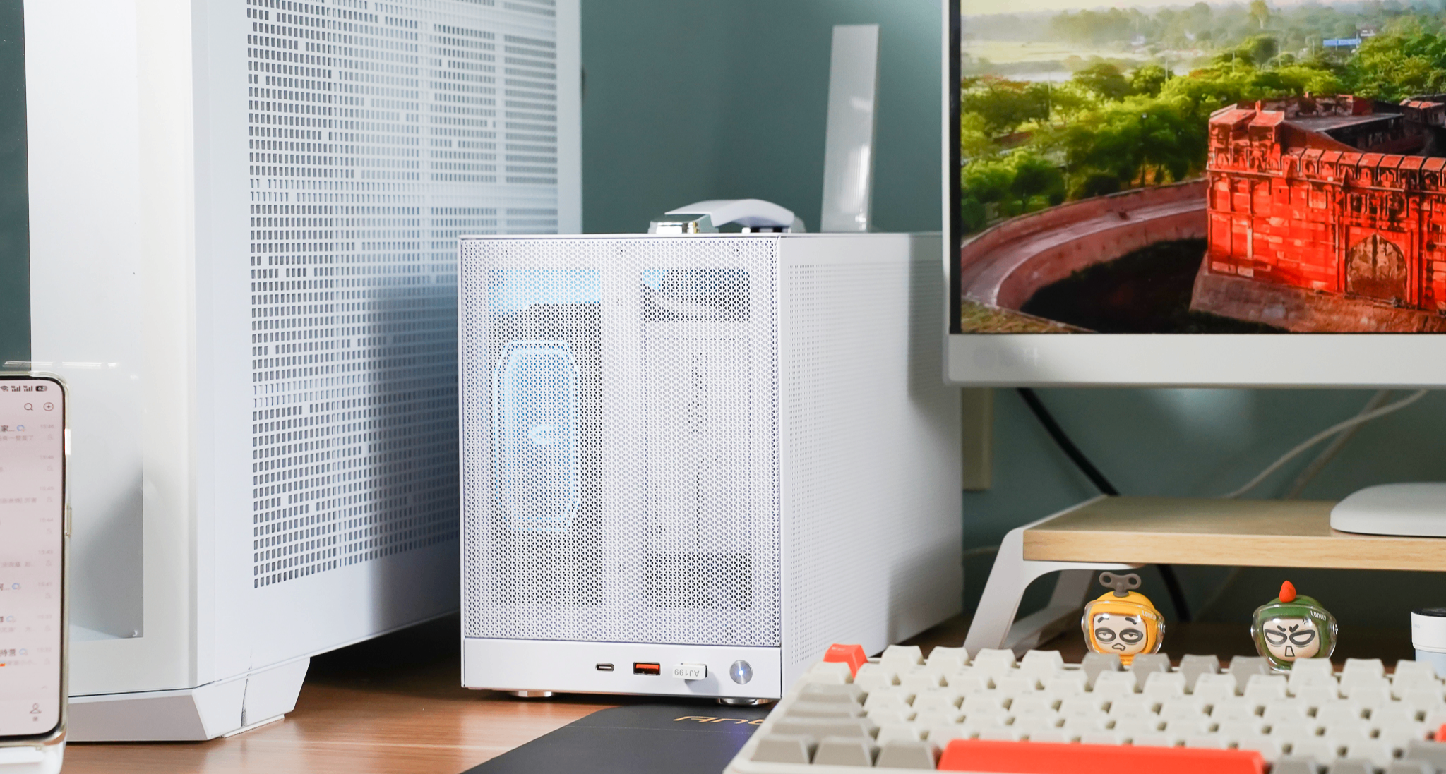 当ITX主板遇上超大显卡，实战技嘉X870I AORUS PRO ICE效果如何