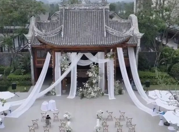 中式建築不適合白色