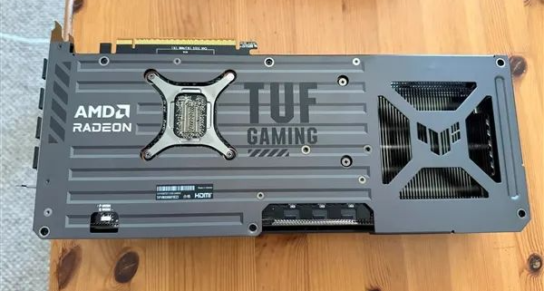 真縫合怪：AMD、NVIDIA居然出現在了同一塊顯卡上！