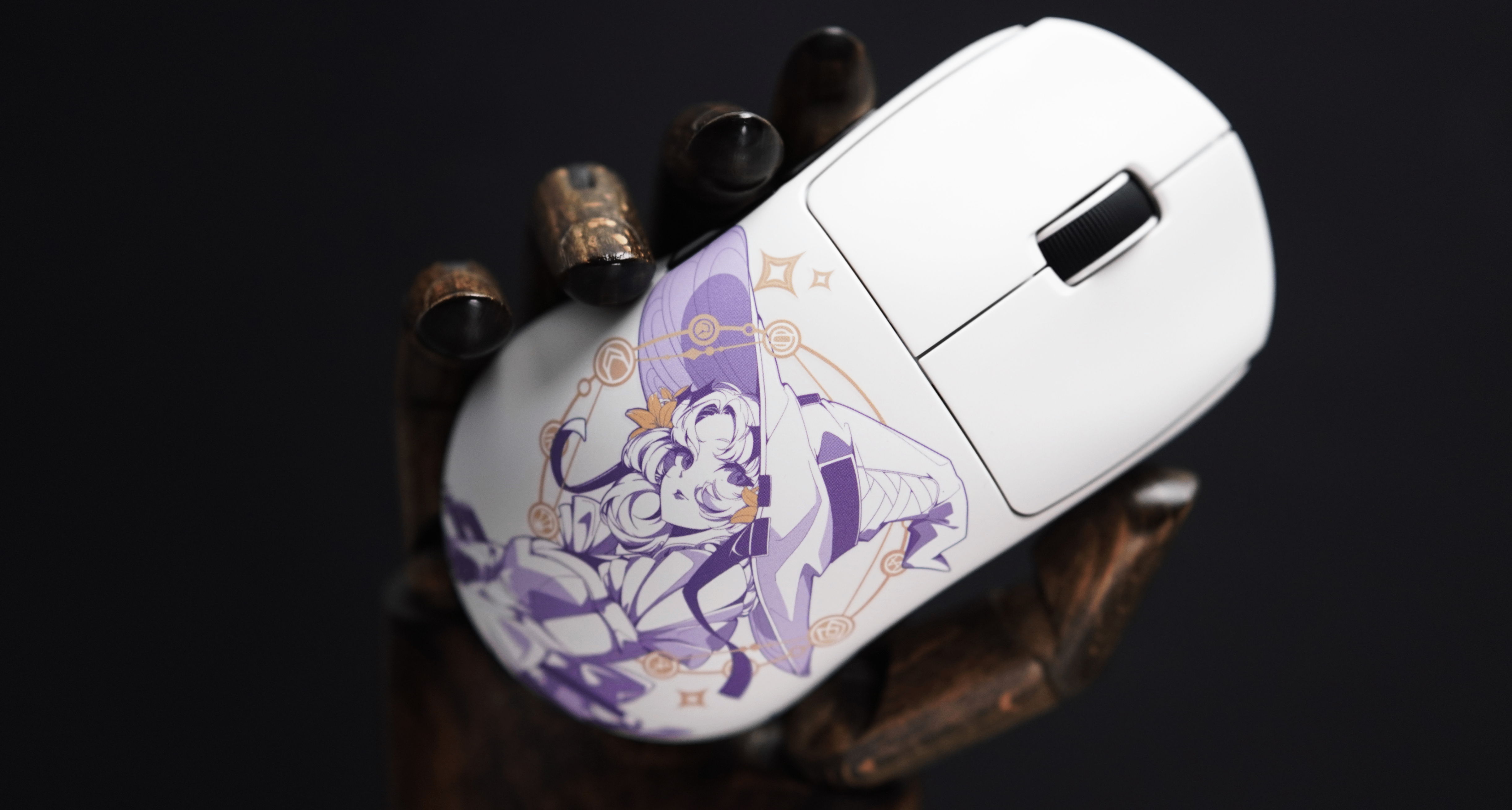 49起！最低40g的极致抓握鼠标--瓦尔基里M3