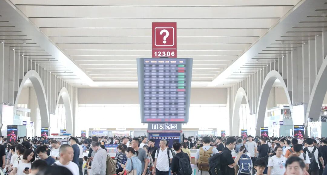 學生火車票規則改變：一等座也有優惠，覈驗完成不用帶學生證！