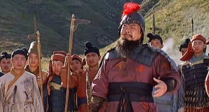 從前有個人叫周倉，他當上了關公的操刀手