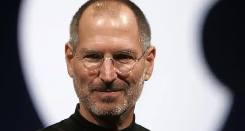 突破喬布斯舊規！蘋果觸摸屏 MacBook Pro 定檔 2026