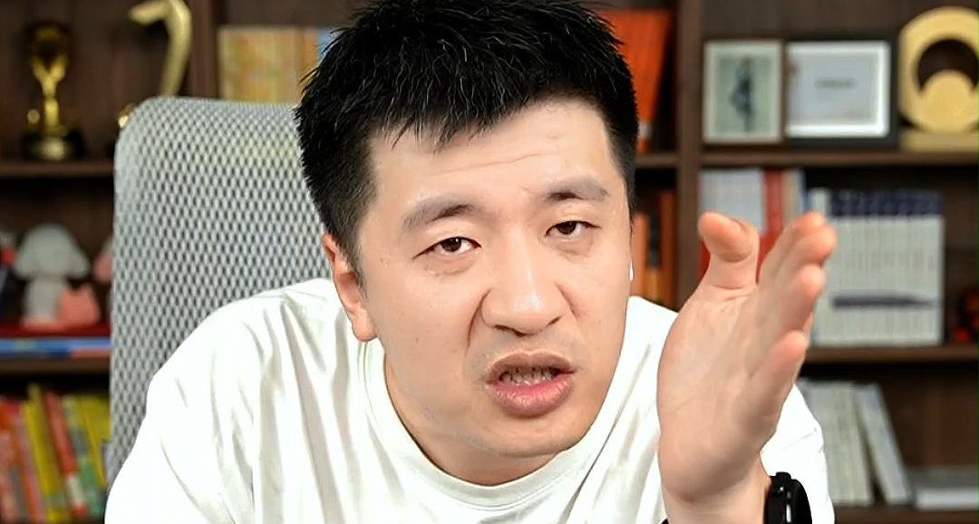 张雪峰多平台账号被禁关注，曾说过自己并不担心一夜失去所有