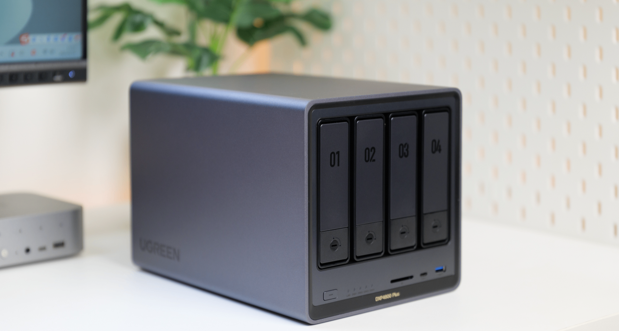 告別數據焦慮，喜迎家庭存儲中心丨綠聯DXP4800 Plus