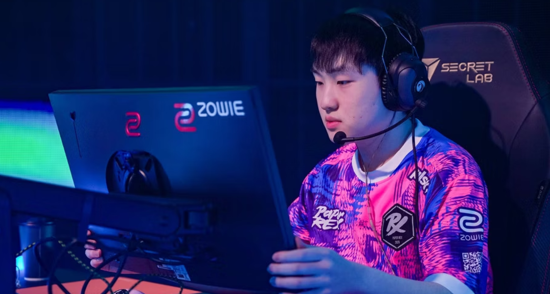 1080P显示器敢卖8000块？！比赛为什么还要用？