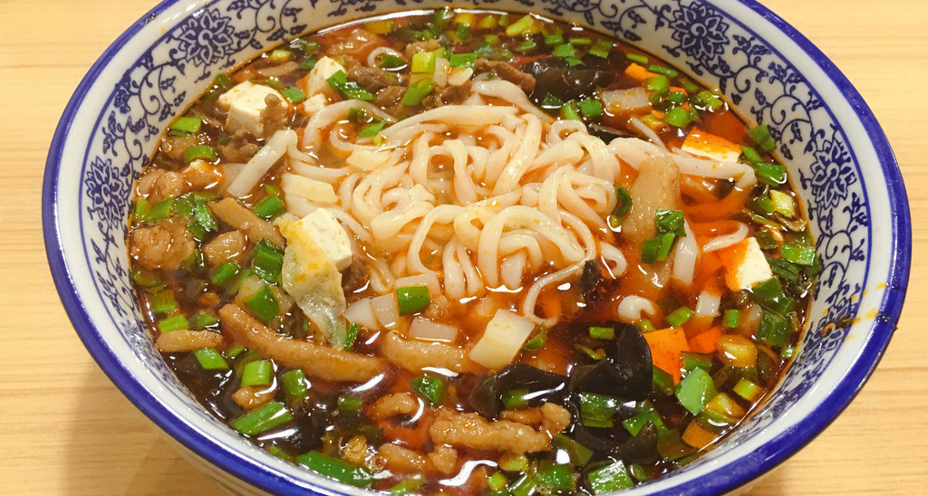 牛肉麪麪館很多，爲什麼沒有豬肉麪館呢