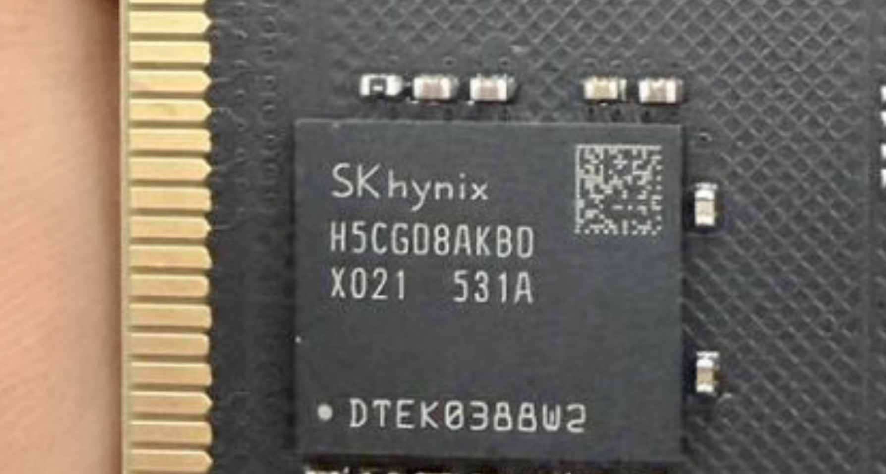 海力士二代ADie芯片曝光，原生7200MT/s+3Gb容量或將化身新金條