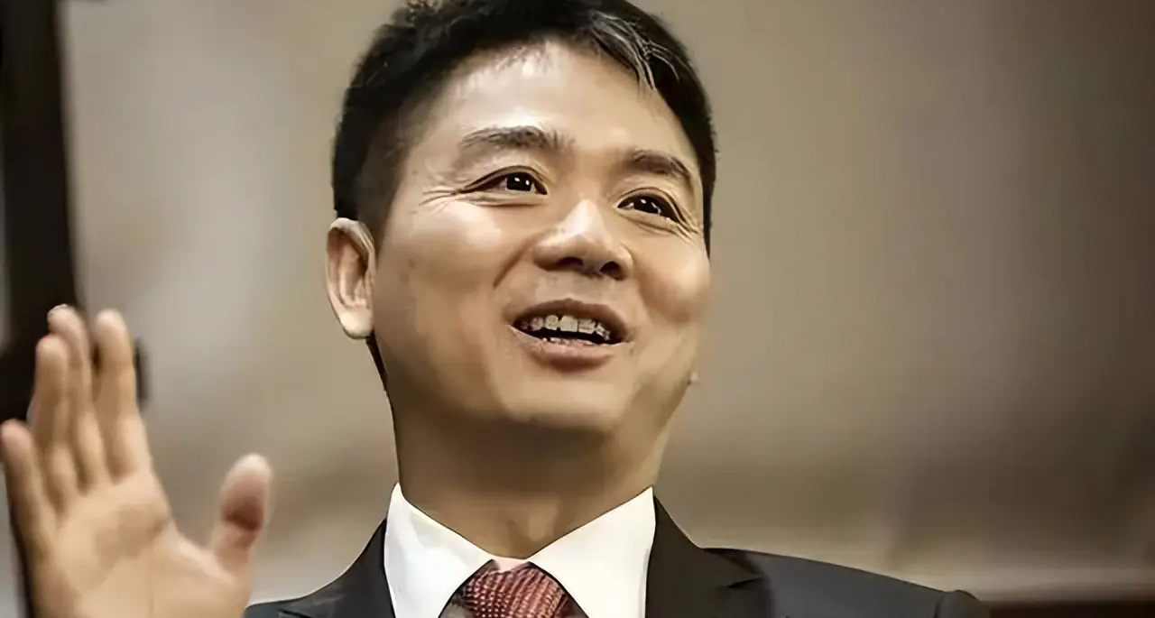 东哥又请客！15 万骑手免费吃肯德基，人手一份炸鸡汉堡四件套