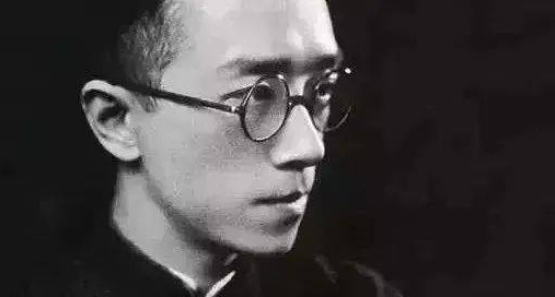 其实，胡适并没有沉迷打牌......