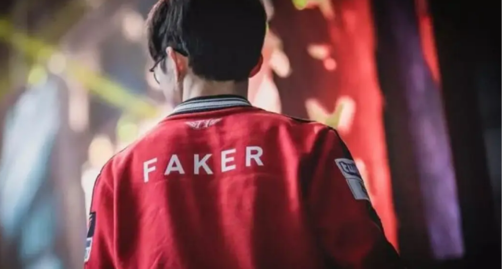 撼山易，撼神難！Faker連續四年晉級S賽決賽，成都上演LCK內戰