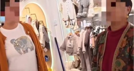 老人去年购买的孩子衣服，时隔一年来退货：我经常在你这买