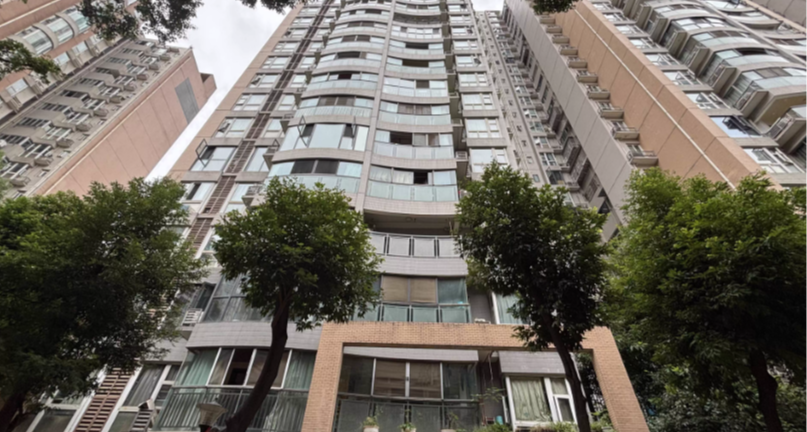 14 次延时 40 轮竞价！成都凶宅最终 105 万成交，起拍价 26.6 万