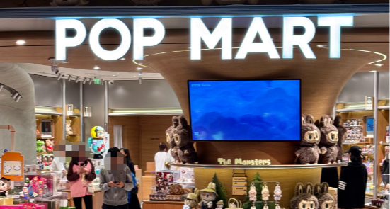 闹大了！泡泡玛特严重直播事故，工作人员说盲盒贵但会有人买单