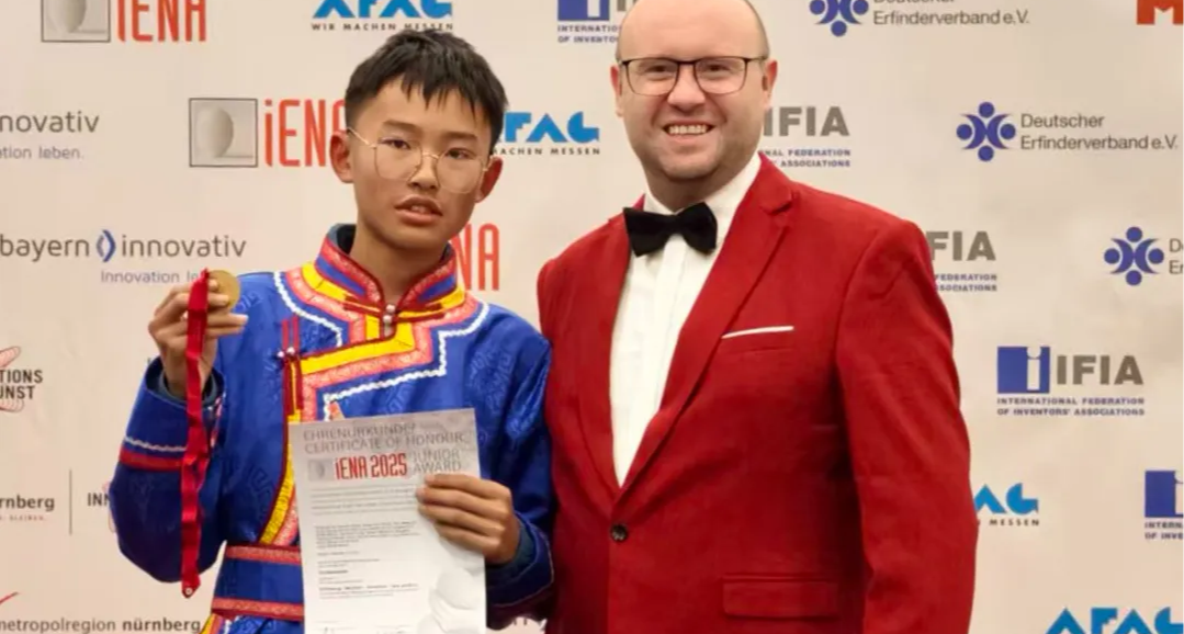 厲害！內蒙古 14 歲少年發明澆水神器獲全球金獎，靈感來源於生活