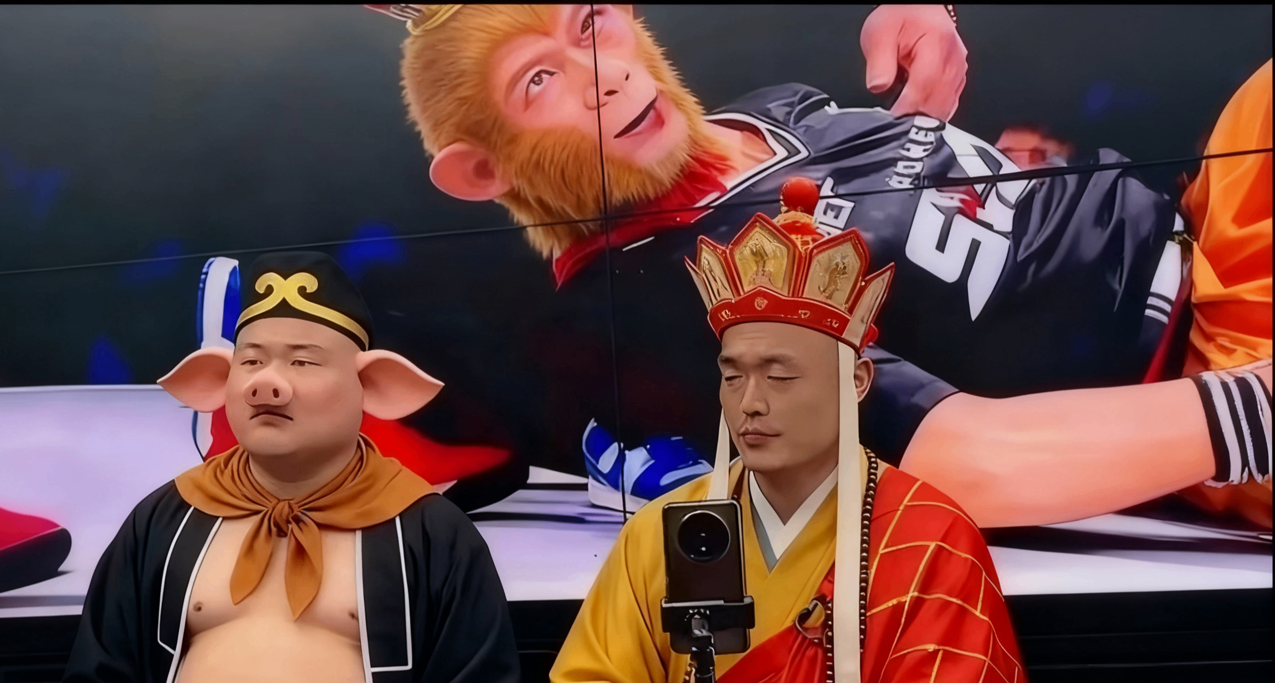 巴掌打不疼人？那扳手是怎么弯的？