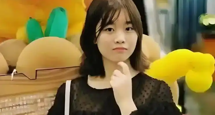 前 DeepSeek 研究員羅福莉已加入小米，羅福莉在朋友圈官宣