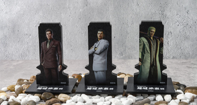 《如龍》“墓碑”亞克力立牌周邊實拍圖發佈