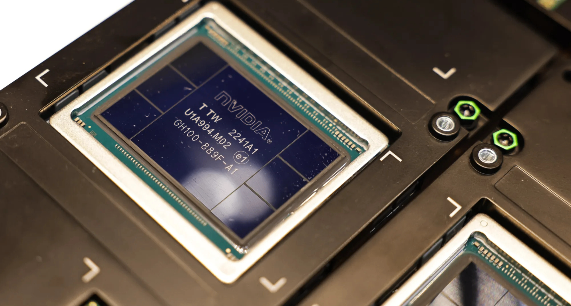 【每日英語】AI也許比你想象的更昂貴