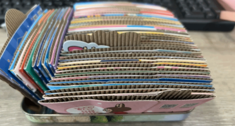 二手奶茶袋已卖到几十元登热搜，联名款售价甚至达50元