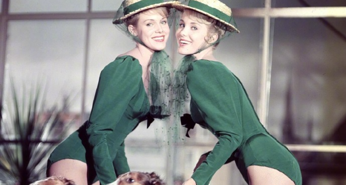 德国传奇双胞胎姐妹花同日去世，曾被称为“国家美腿”