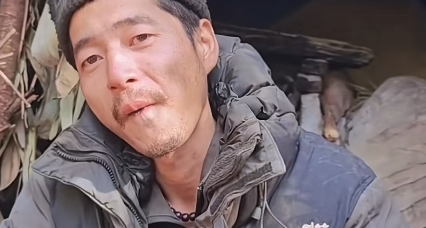 荒野求生文车车赛前最后一顿吃 24 个鸡蛋，5 天体重涨 15 斤