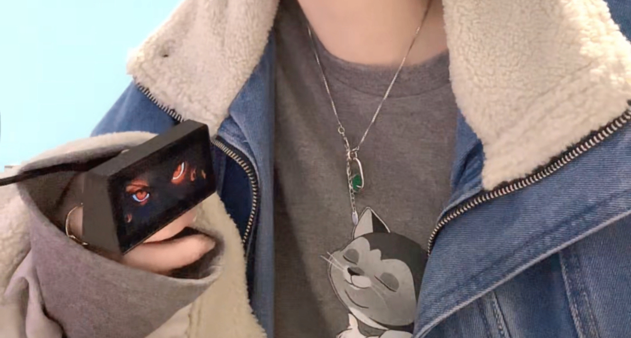 超迷你桌搭小副屏