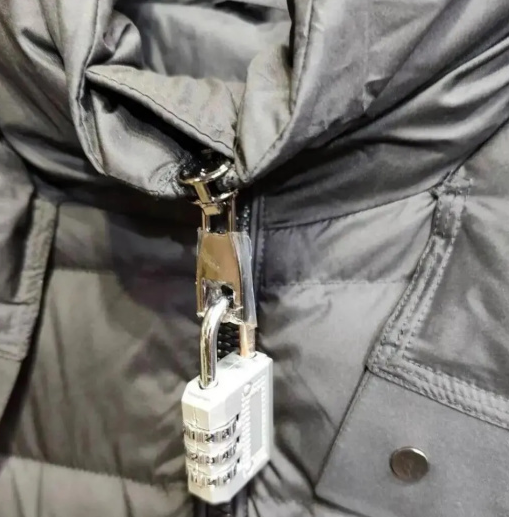 今年最刺激的極限運動，是去景區剪女裝吊牌