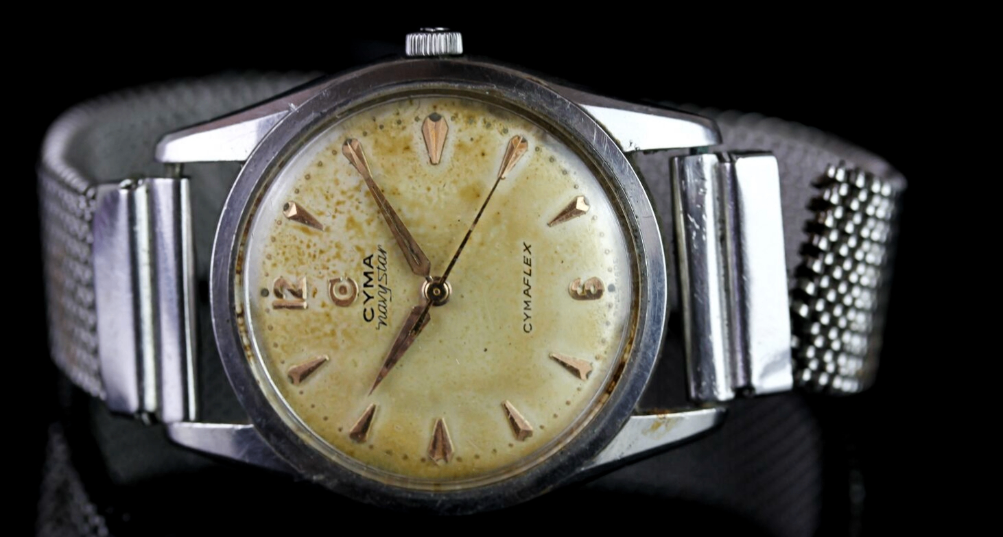 瑞士 西马海军星手表的离奇故事